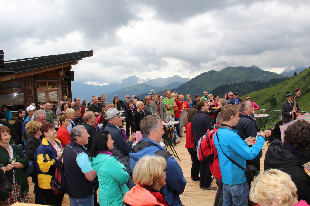 © Riesneralm - Eröffnung Gipfelbad anno dazumal 2016